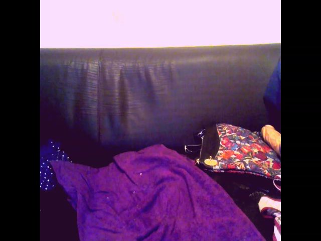 Live sex webcam photo for Sexygeny #261571989