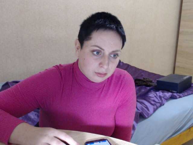 Live sex webcam photo for sandriana #241273003