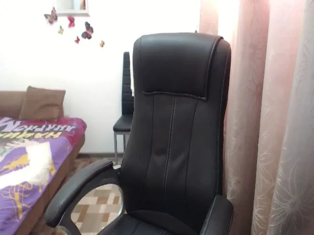 Live sex webcam photo for HereisChelsea #253124047
