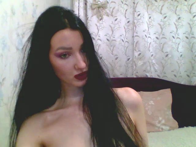 Live sex webcam photo for GirlPlayy #254959482