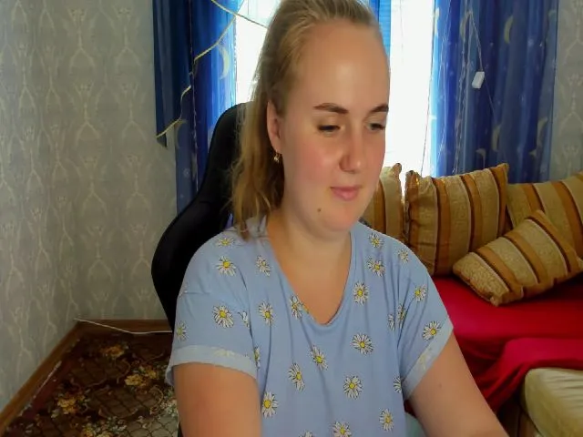 Live sex webcam photo for MaryKent #265460911