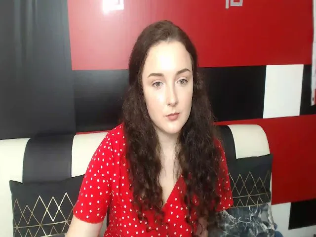Live sex webcam photo for GloriaSparks #253364733
