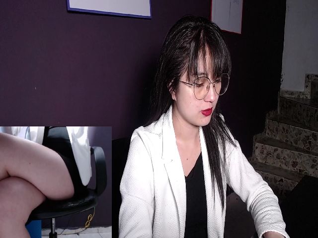 Live sex webcam photo for Charlotte_3x #253486454