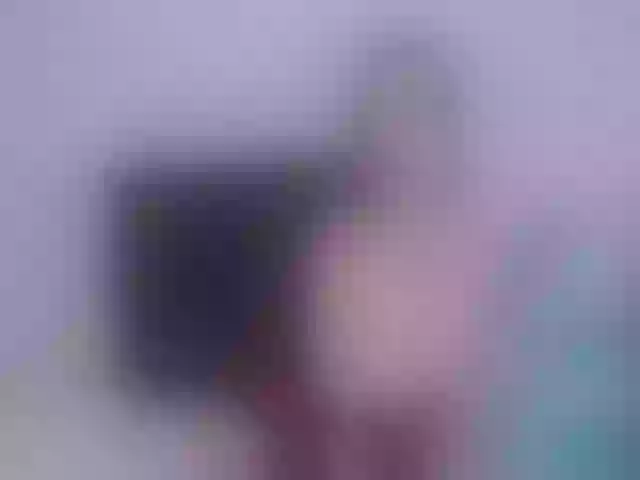 Live sex webcam photo for AliceMuller #287873330