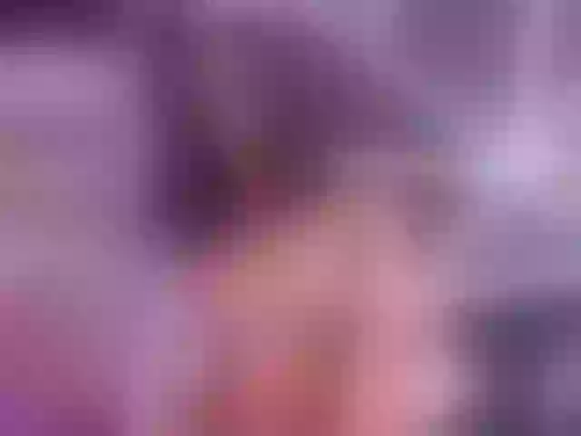 Live sex webcam photo for Sun-kissed1 #241220082