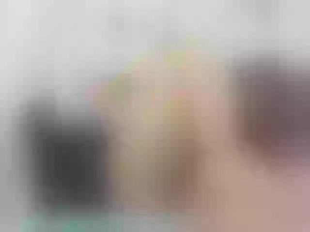 Live sex webcam photo for saracruz1 #257952653