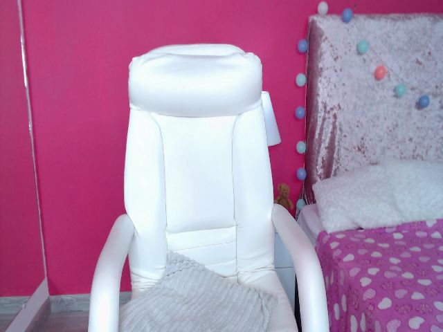 Live sex webcam photo for Aby_williams #264044807