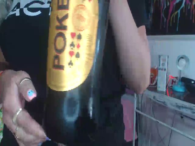 Live sex webcam photo for Emily_sweet2 #252930005