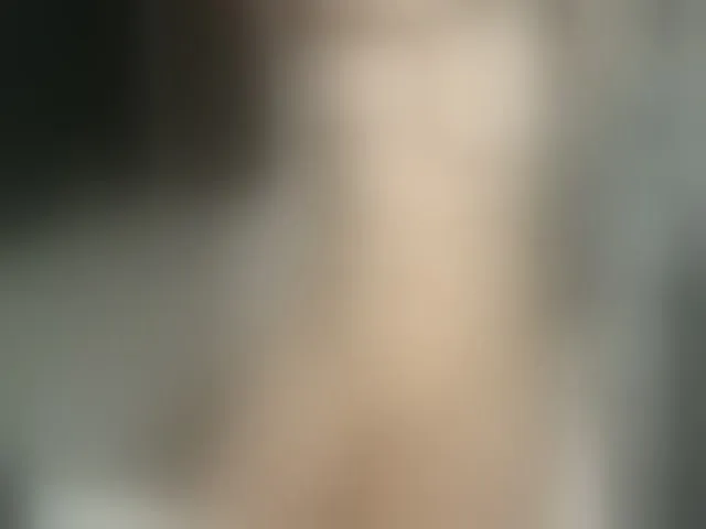 Live sex webcam photo for Yourmilf24 #262953237
