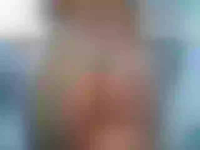 Live sex webcam photo for XTREMELYSEXY #260759161