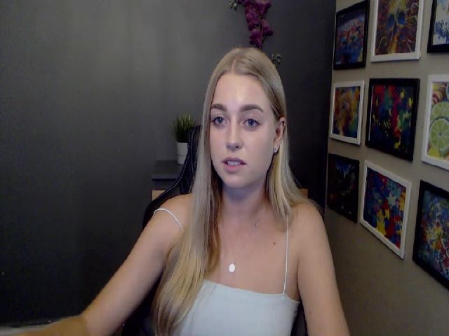 Live sex webcam photo for LUSTerica #259426233