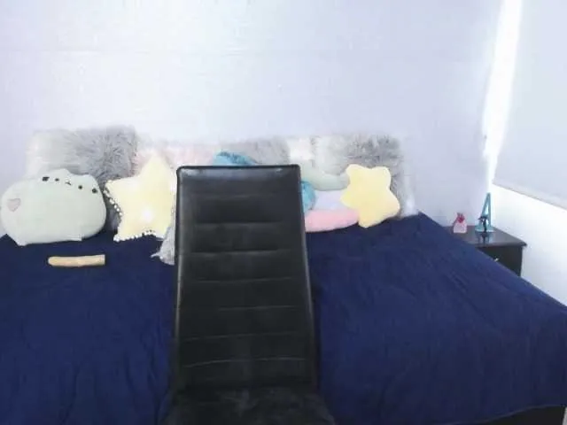 Live sex webcam photo for Amatista89 #255403548