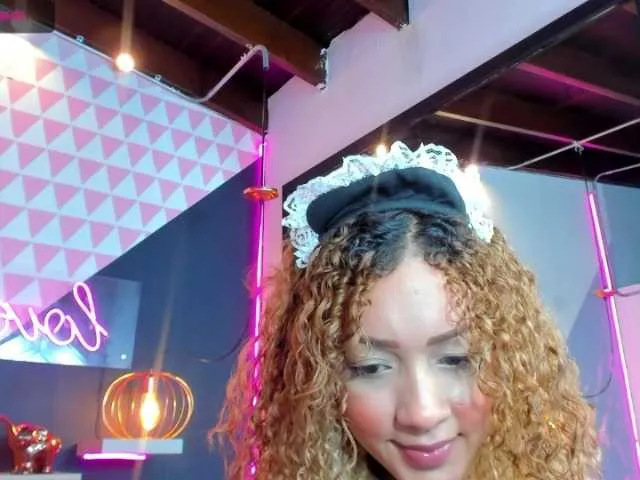 Live sex webcam photo for mia-beaker #245168334