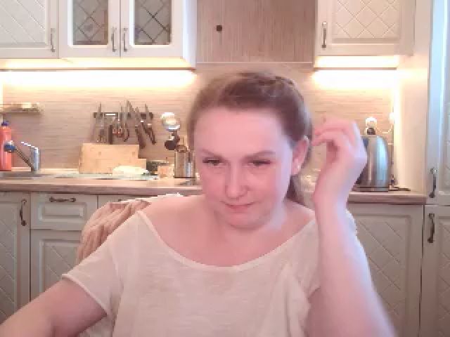 Live sex webcam photo for JaneGrey111 #252420771