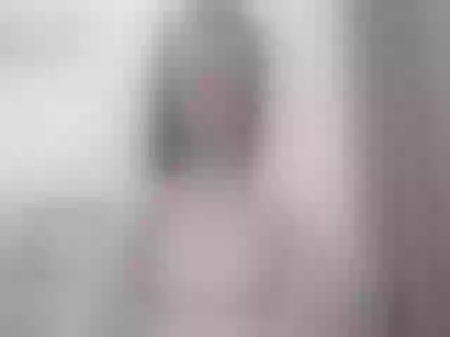 Live sex webcam photo for Littlegirl78 #259034725