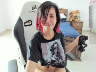 Live sex webcam photo for lolasexxx #240703794