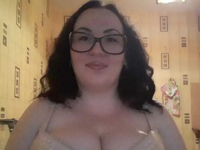 Live sex webcam photo for tatianamedi #248456760
