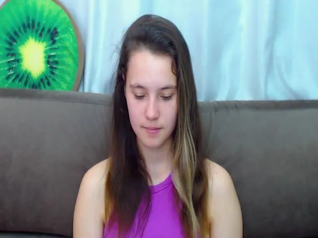 Live sex webcam photo for SusanSmithS #254789928