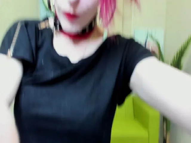 Live sex webcam photo for RubyBlaze #256767506
