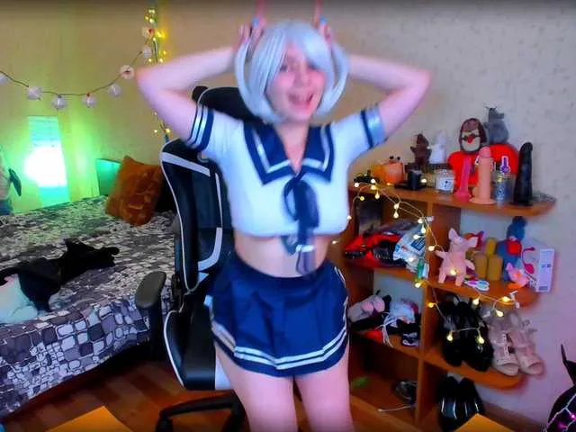 Live sex webcam photo for MiaUnicorn #259929915