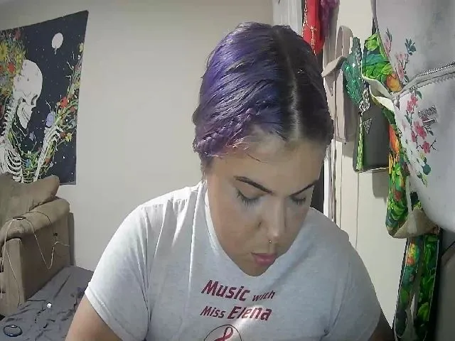 Live sex webcam photo for Lilmisspurp #253298367