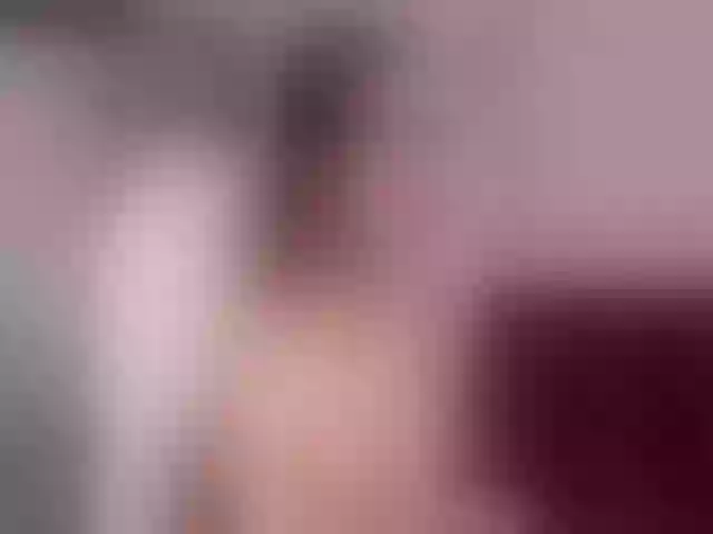 Live sex webcam photo for Sun_kissed1 #264788133