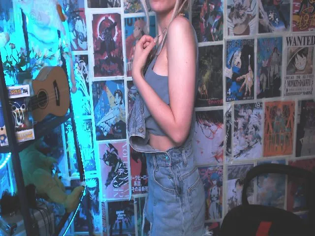 Live sex webcam photo for Manarose27 #252282321