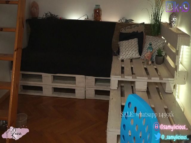 Live sex webcam photo for Runa__ #255682972