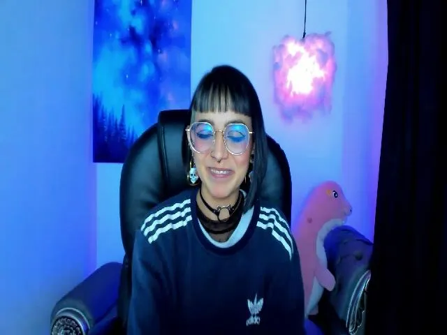 Live sex webcam photo for Angelsiinner #260745126