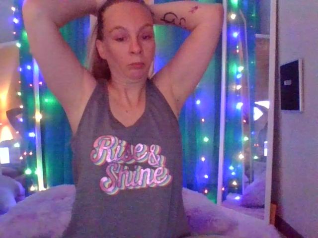 Live sex webcam photo for Milacesky #262082616