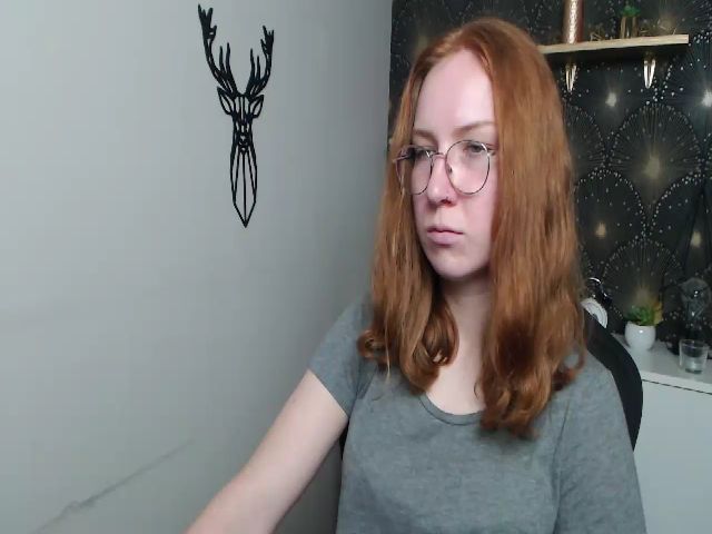 Live sex webcam photo for KISSxGABBY #260594926