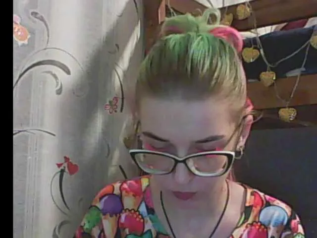 Live sex webcam photo for malvinella #241250699