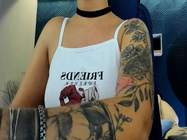 Live sex webcam photo for AkioTy #265463016