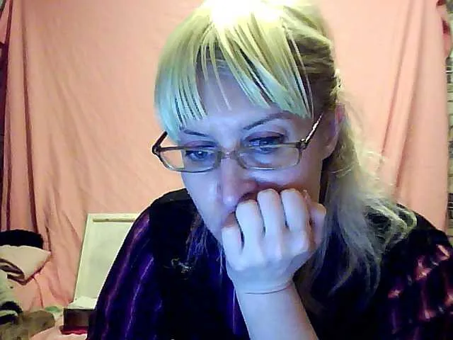 Live sex webcam photo for angelline #241678714