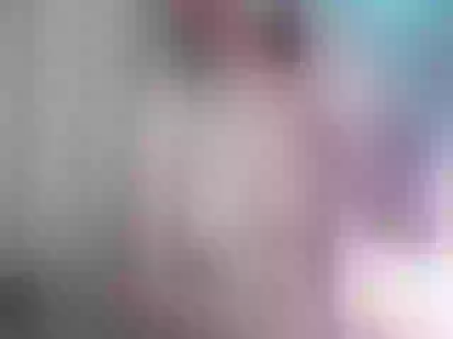 Live sex webcam photo for StaceyDi #253972593
