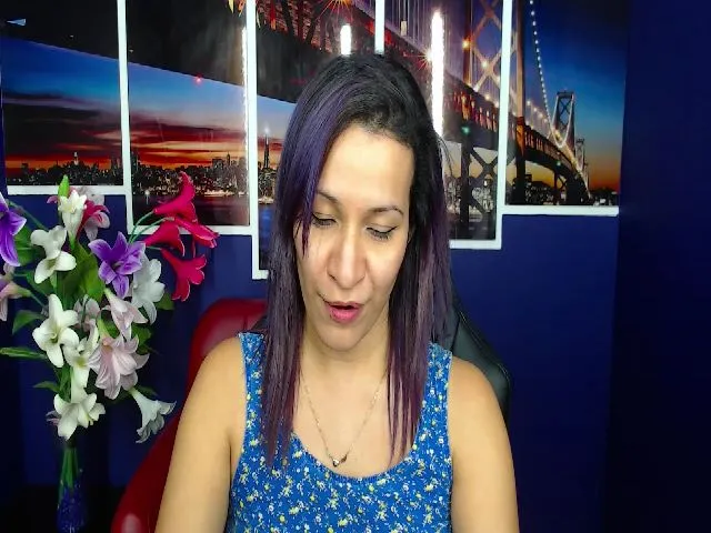 Live sex webcam photo for Infernalsexx #264080291