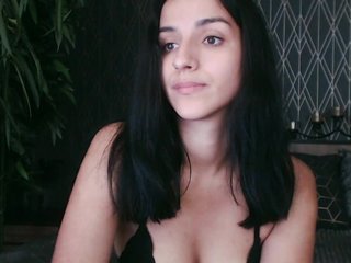 Live sex webcam photo for DaphneMoss #240524269
