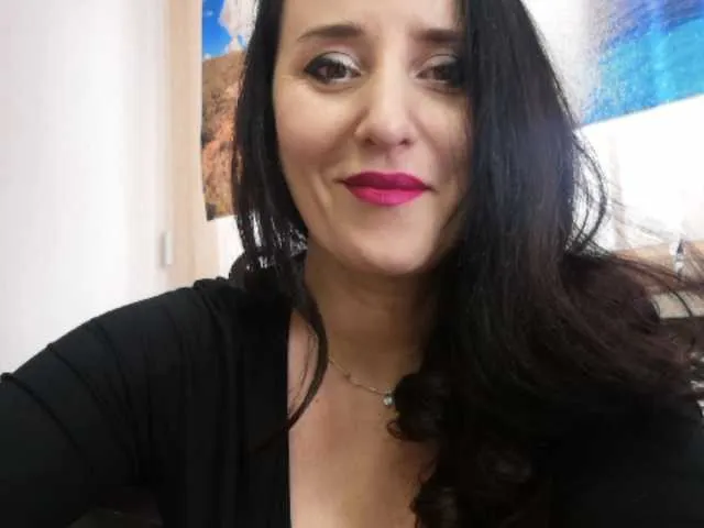 Live sex webcam photo for EvelynDreamy #241228179