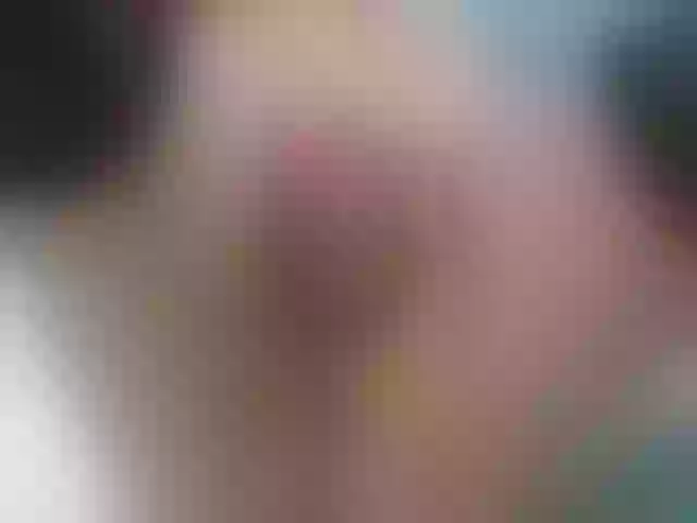 Live sex webcam photo for KianaAnna7 #262004878