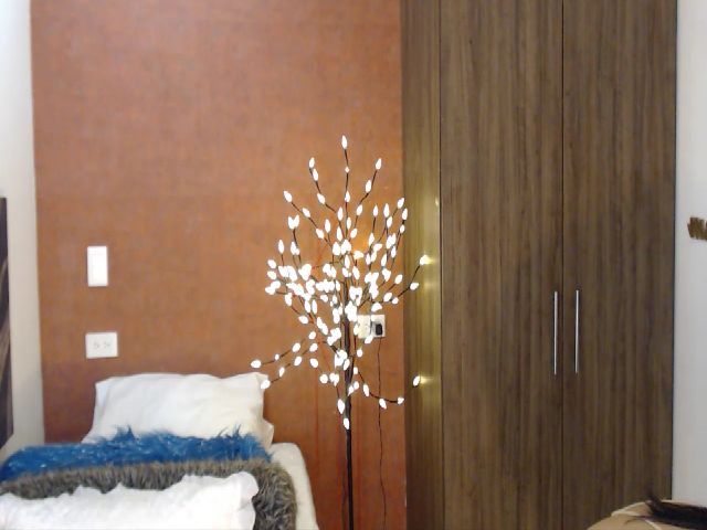 Live sex webcam photo for Forevermanu #265522610