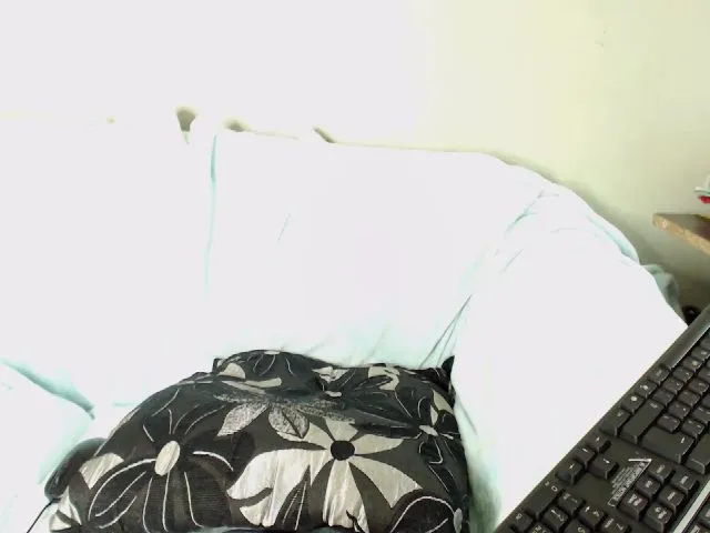 Live sex webcam photo for KissMoline #256226203