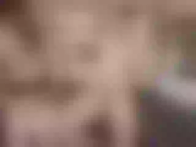 Live sex webcam photo for miacamhot #243687608
