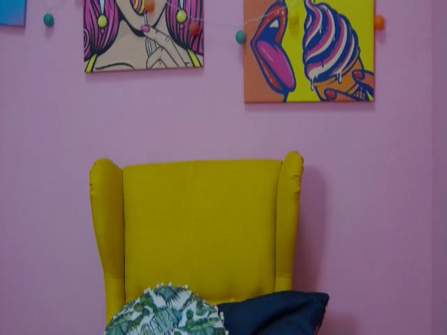 Live sex webcam photo for AmyDev #254182120