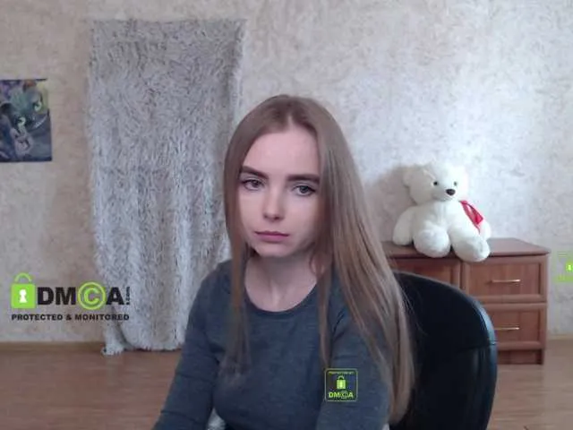 Live sex webcam photo for z-----------z #241430314