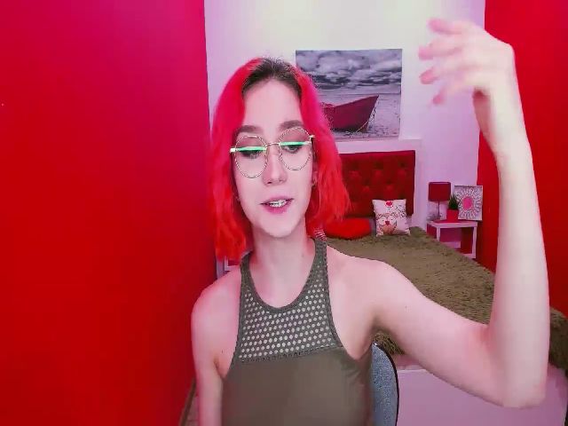 Live sex webcam photo for FionaClassy #258213181