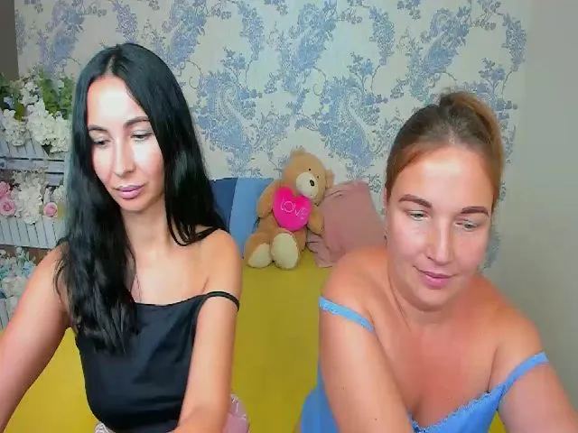 Live sex webcam photo for NikaRysa #264586448