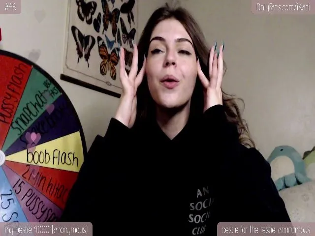 Live sex webcam photo for iKarli_ #264835834