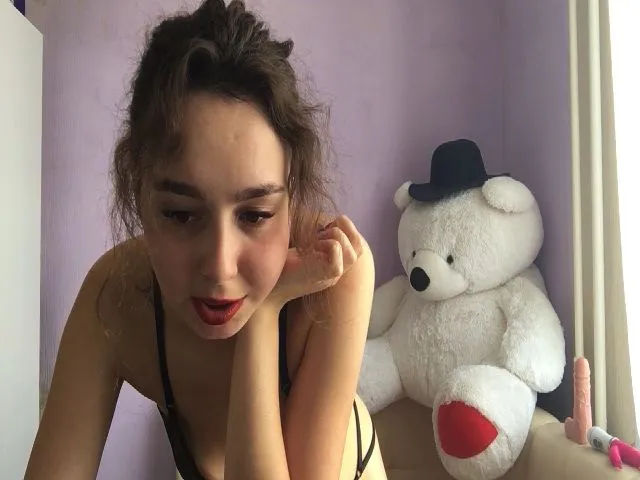 Live sex webcam photo for SmilingAlis #263022109
