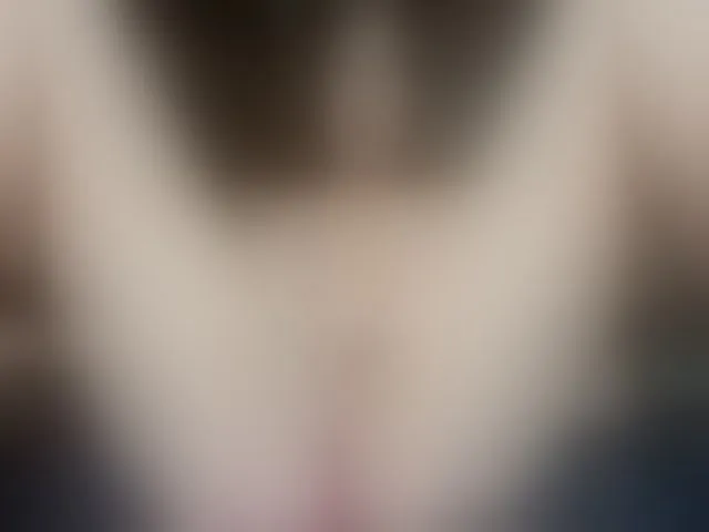 Live sex webcam photo for JenniferLuvv #259898877