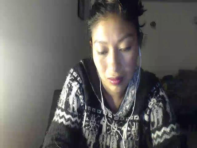 Live sex webcam photo for CHILENITAHOT #252705753